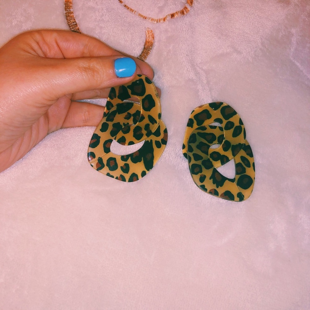 CHEETAH dangle earrings!